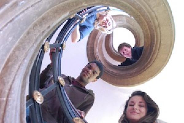 CambridgeUni_students-staircase_0